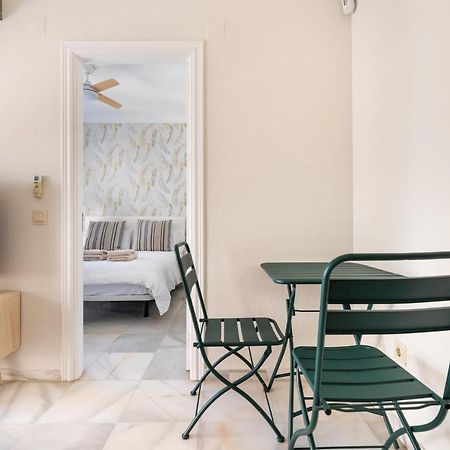 Ferienwohnung Apartamento Centrico La Victoria Málaga Exterior foto
