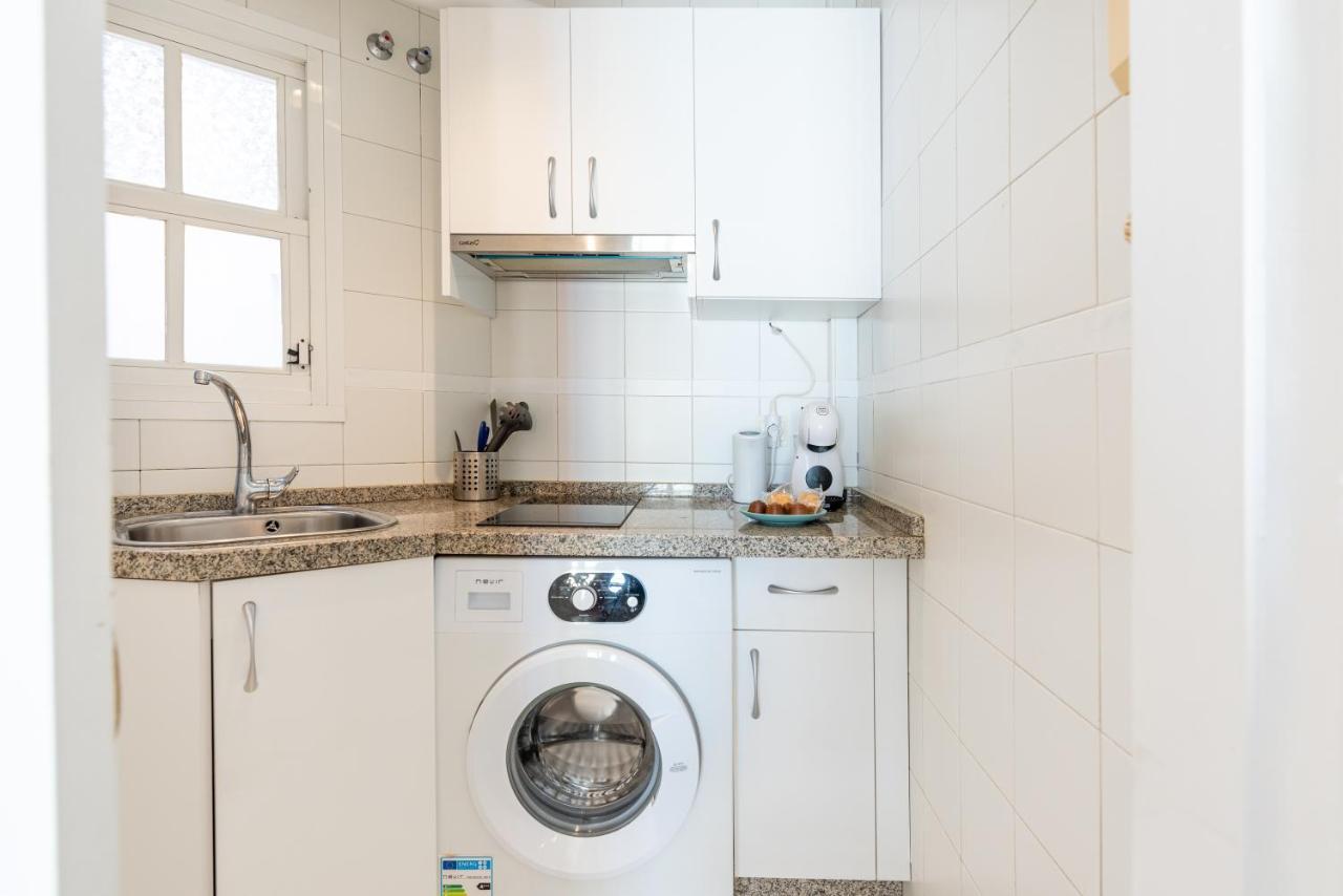 Ferienwohnung Apartamento Centrico La Victoria Málaga Exterior foto