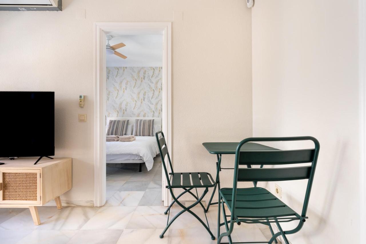 Ferienwohnung Apartamento Centrico La Victoria Málaga Exterior foto