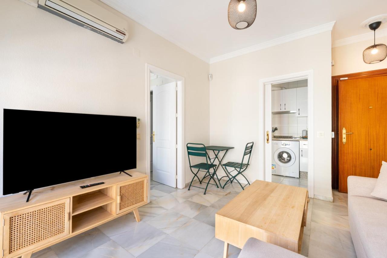 Ferienwohnung Apartamento Centrico La Victoria Málaga Exterior foto