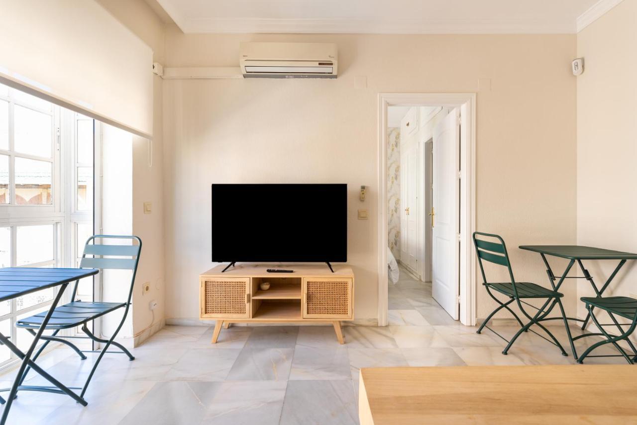 Ferienwohnung Apartamento Centrico La Victoria Málaga Exterior foto