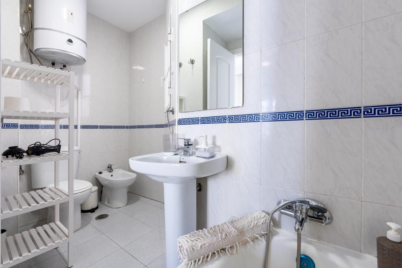 Ferienwohnung Apartamento Centrico La Victoria Málaga Exterior foto